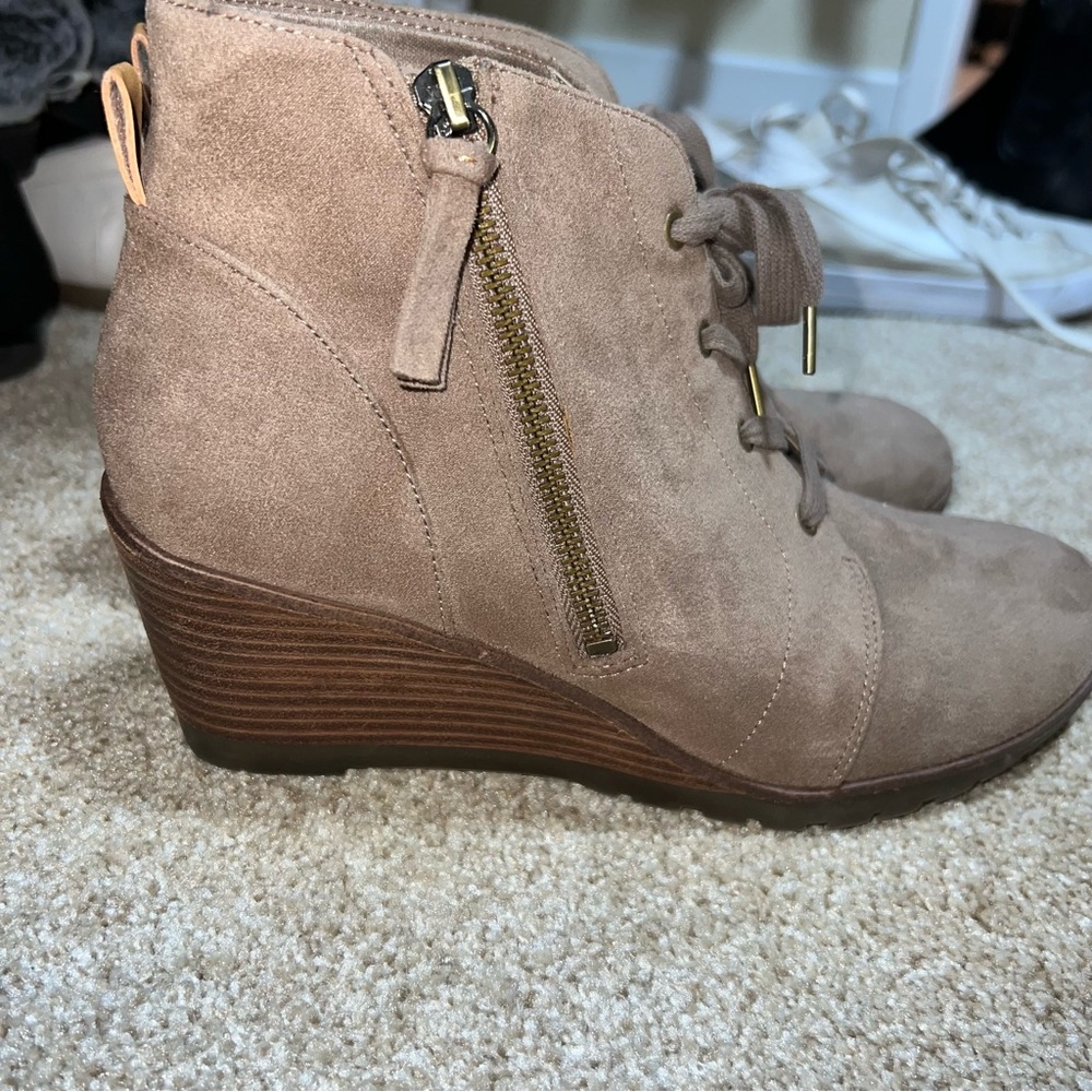 Dr Scholl’s Wedge Booties